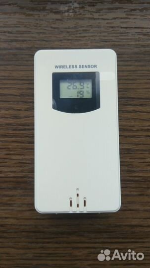 Беспроводной датчик температуры для метеостанции