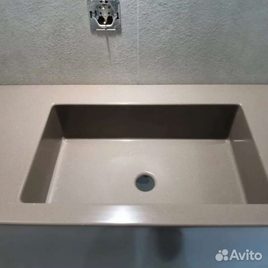 Столешница в ванную