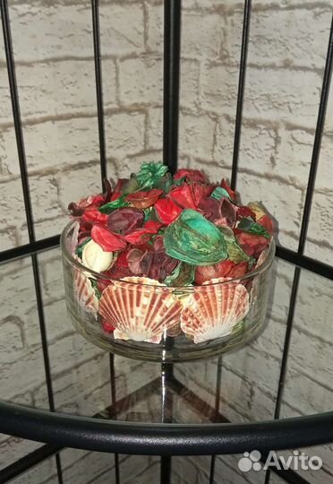 Ваза и цветочная отдушка IKEA