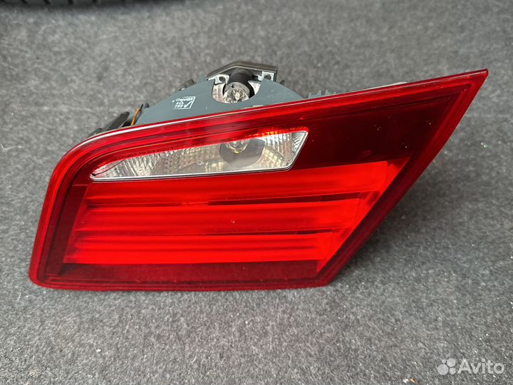 Фонарь правый в крышку багажника бмв ф10