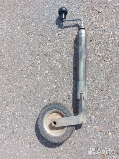 Опорное колесо для прицепа