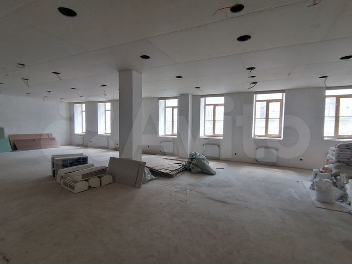 Аренда особняка 354 м2