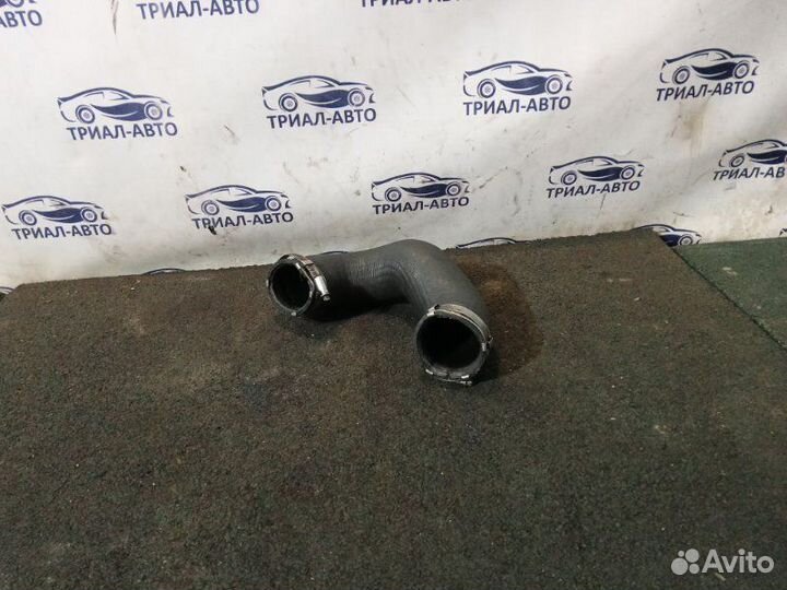 Патрубок воздушный Q7