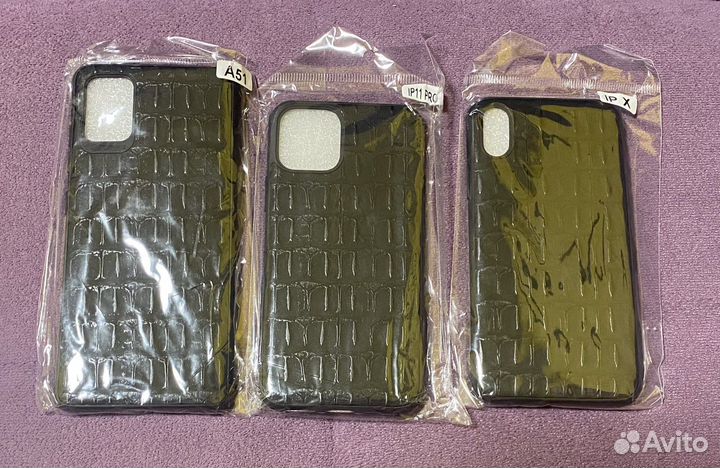 Чехлы на телефон