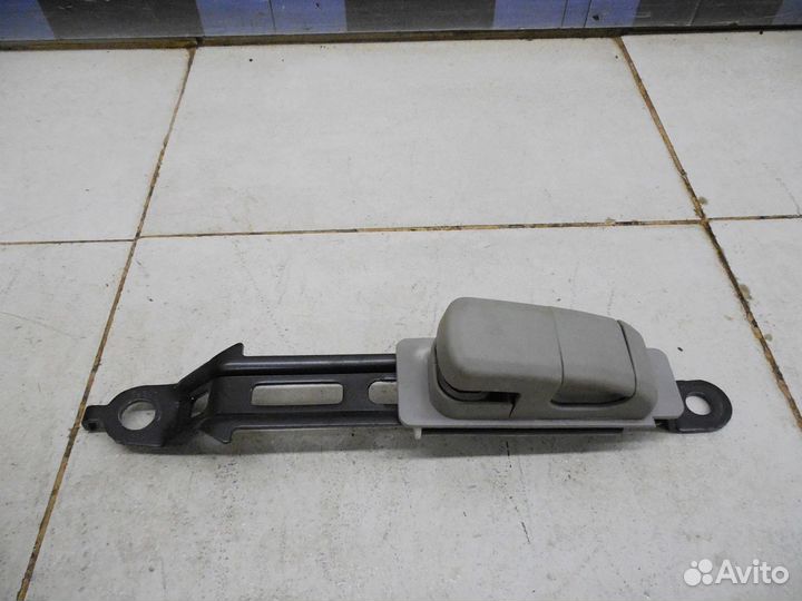 Механизм регулировки ремня безопасности X-Trail (T