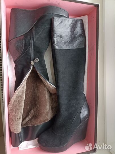 Зимние сапоги Италия 38 размер