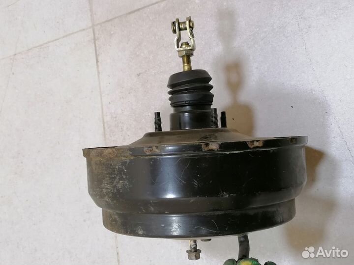 Усилитель тормозов вакуумный Mitsubishi Galant 8