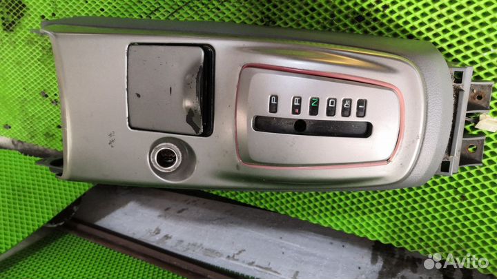 Центральная консоль Mitsubishi Lancer 9