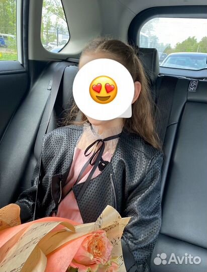 Куртка для девочки 146