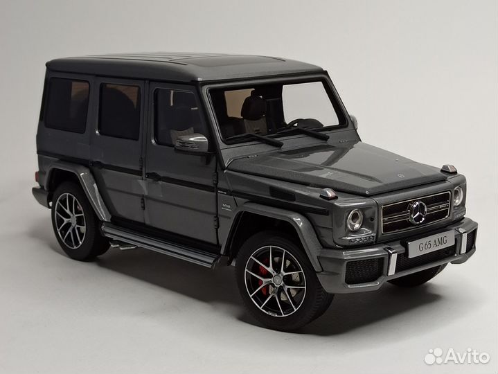 Mercedes G65 Amg Biturbo 2015 (W463) 1:18 Almost