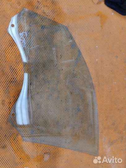 Стекло двери переднее Audi Q5 I 8R cdnc 2012