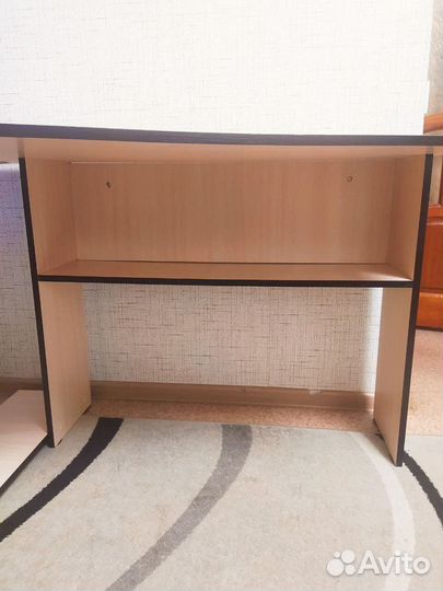 Угловой капютерный стол