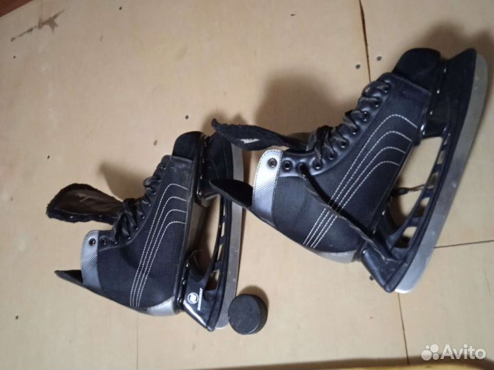 Клюшка, коньки