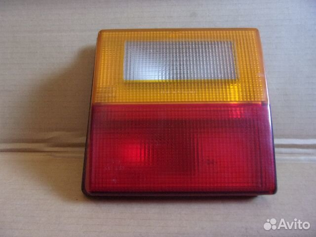 Ауди 80 Б2, 86 г. фонарь задний правый внутренний