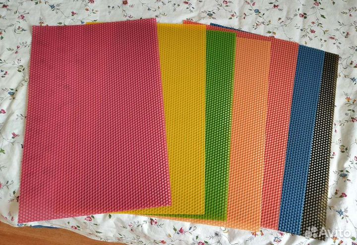 Вощина цветная