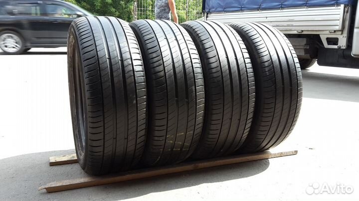Michelin Primacy 4 215/55 R17