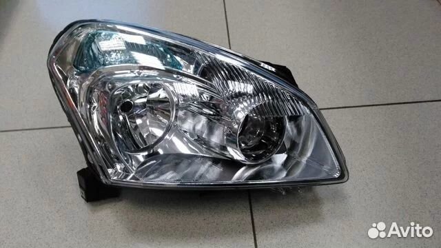 Фара Nissan Qashqai 07-10 левая/правая