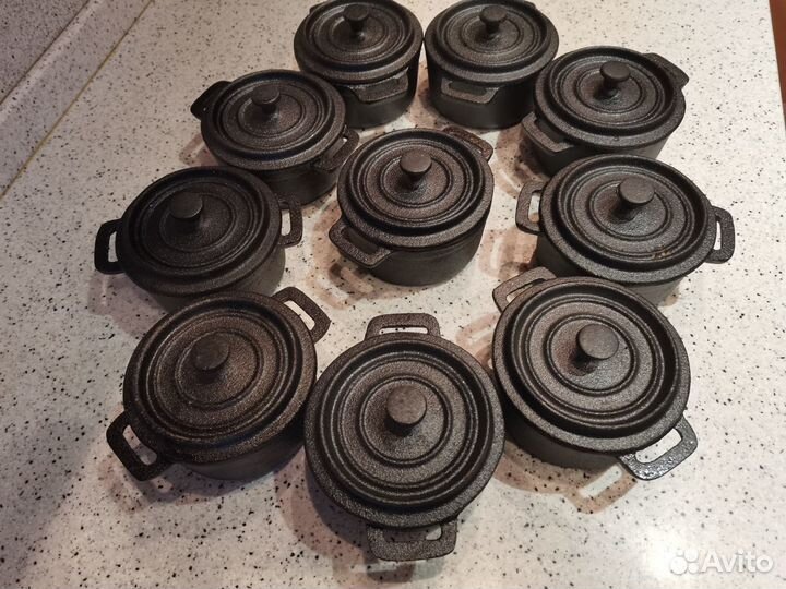 Кастрюля чугунная Roomers Serving (Горшочки)