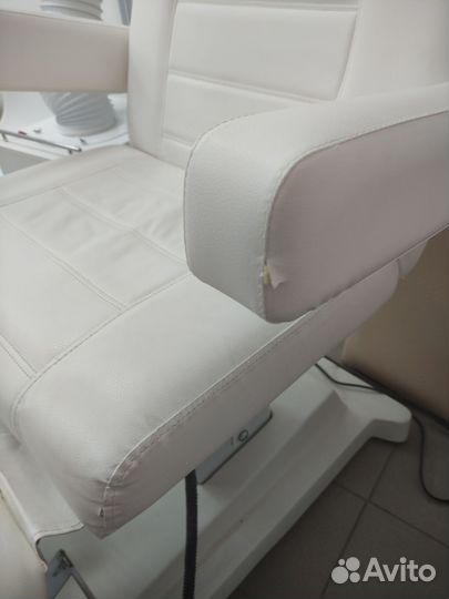 Педикюрное кресло с электроприводом бу