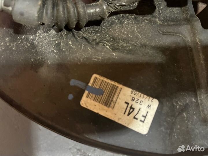 Кулак поворотный левый Lexus Rx 4 450Н 2021