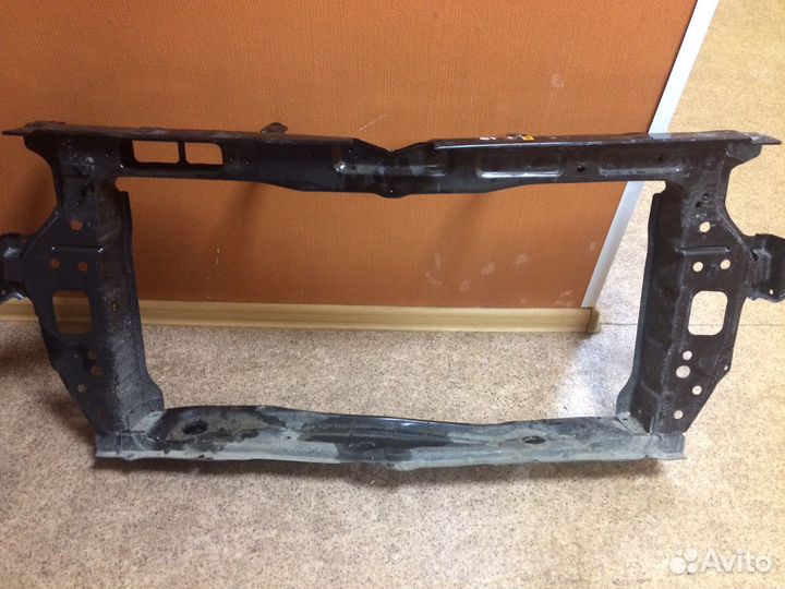 Телевизор (панель передняя) Хендай Solaris 2 2017