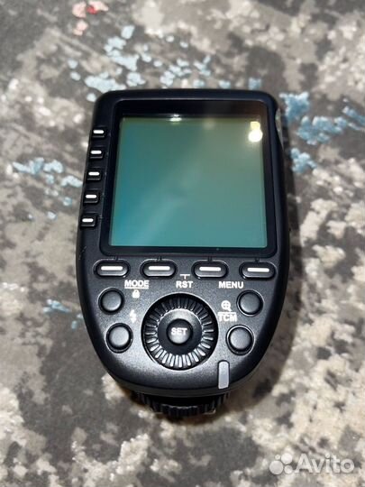 Радиосинхронизатор Godox Xpro-C TTL для Canon