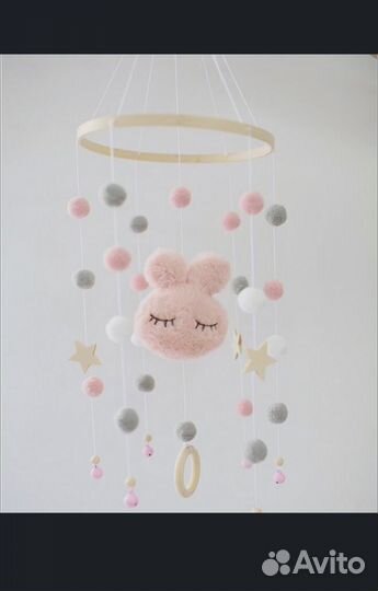 Мобиль на кроватку деревянный