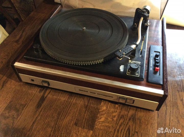 Проигрыватель винила Вега 106