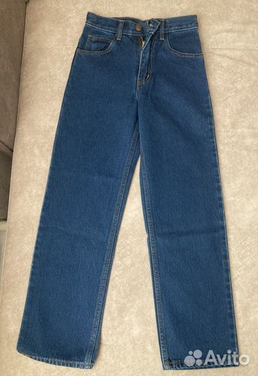 Джинсы для мальчика новые 38 р