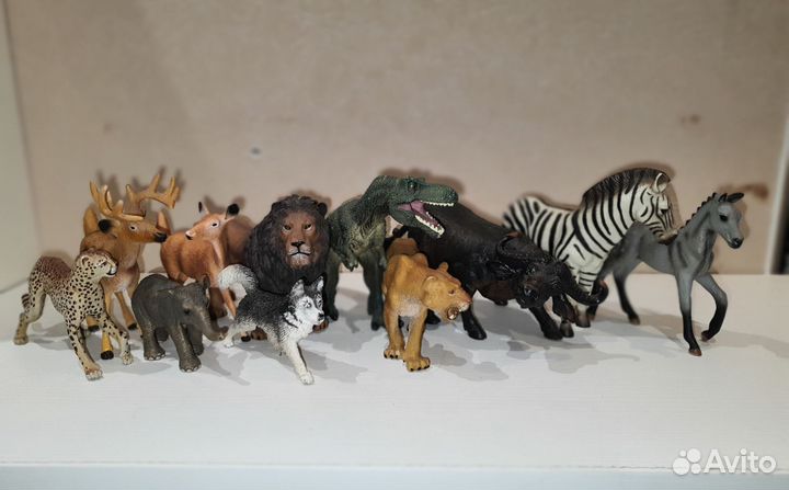 Фигурки игрушки животные лошадь schleich шляйх