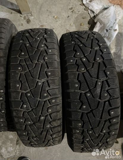 Pirelli Ice Zero 195/60 R15