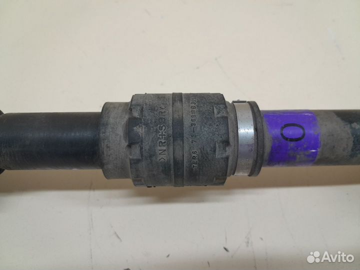 Привод левый передний Toyota Camry