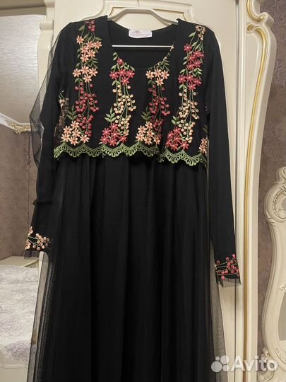 Платье женское