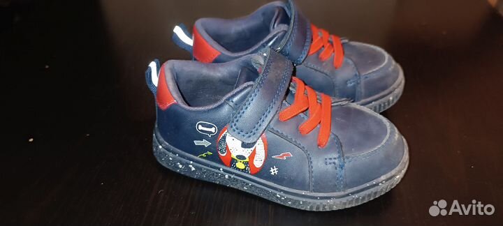 Кроссовки и кеды