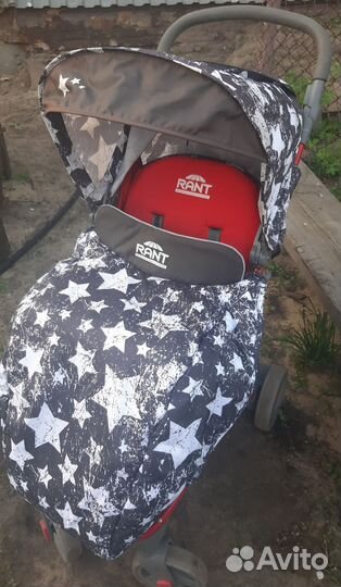 Прогулочная коляска