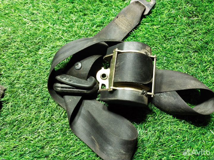 Ремень безопасности задний левый Peugeot 307 I