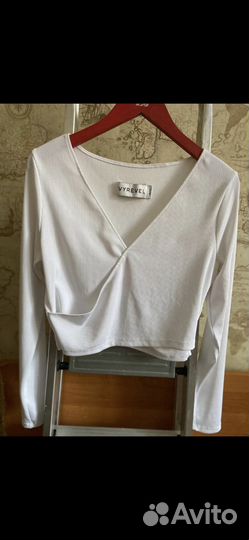 Пакетом женские вещи 42