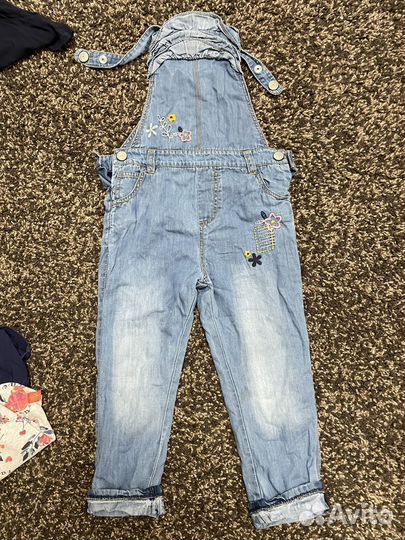 Пакет одежды для девочки 3-4 года