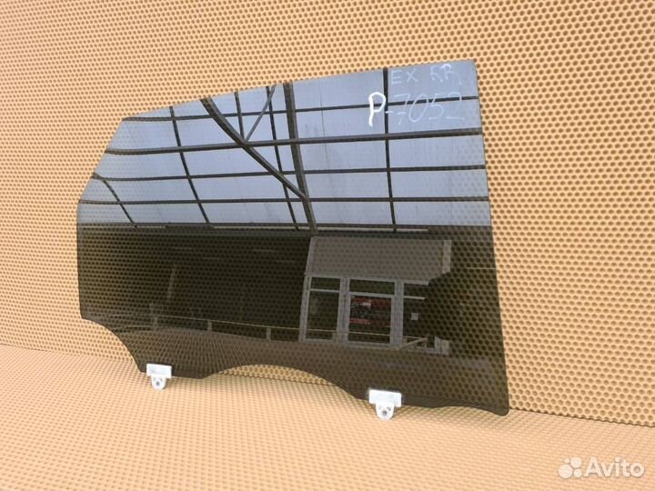 Стекло двери заднее правое Infiniti Ex Qx50 J50