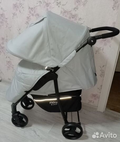 Прогулочная коляска mowbaby