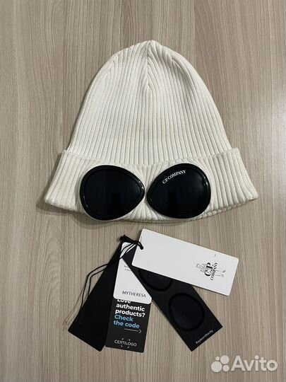 Шапка c.p.company