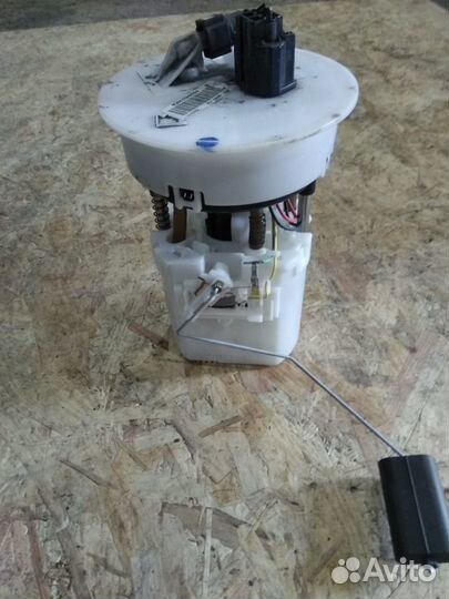 Бензонасос Форд Фиеста MK6