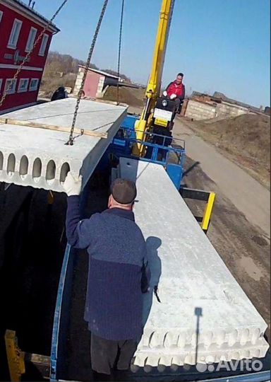 Плиты перекрытий близко