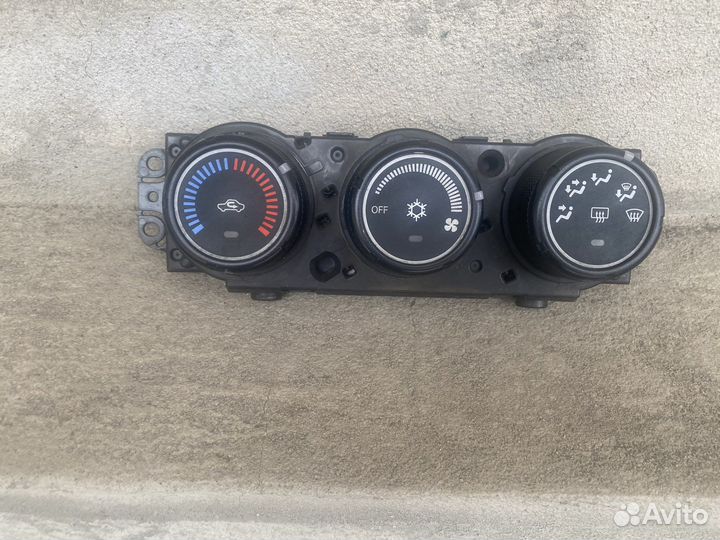 Блок управления печкой Mitsubishi Lancer X