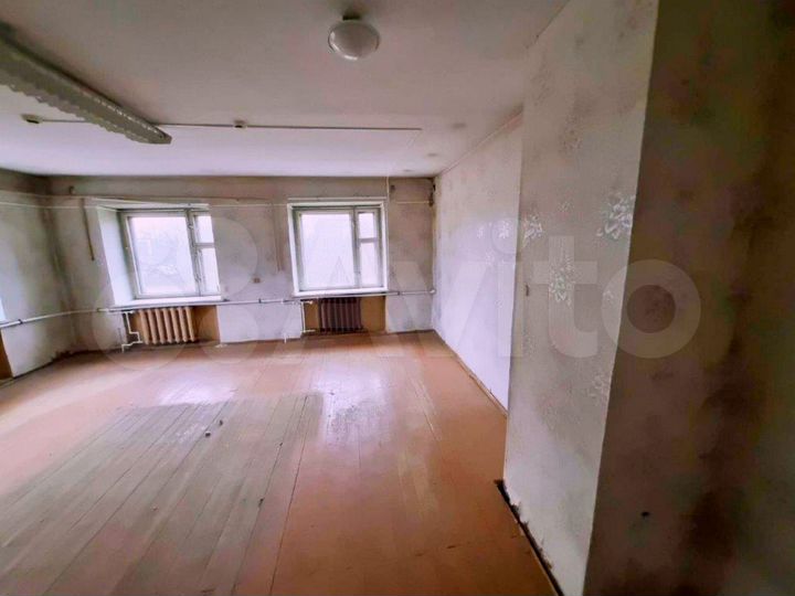 Нежилое здание 285,3 м²