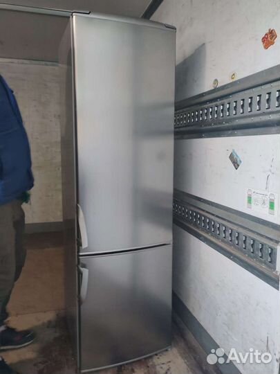 Gorenje холодильник