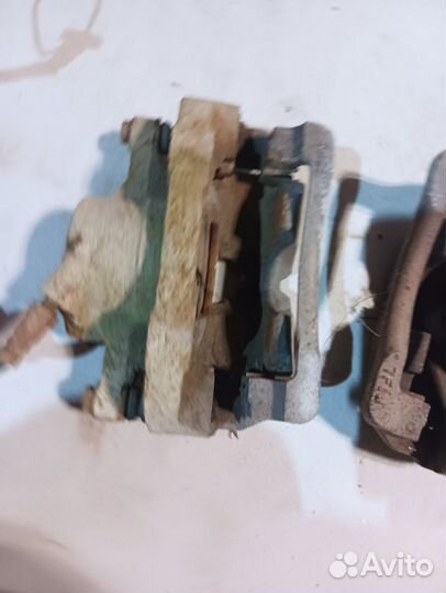 Суппорт передний Chery Amulet A15