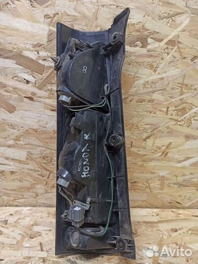 Фонарь правый Honda CRV-1