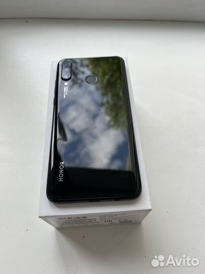 HONOR 20 Lite (RU), 4/128 ГБ