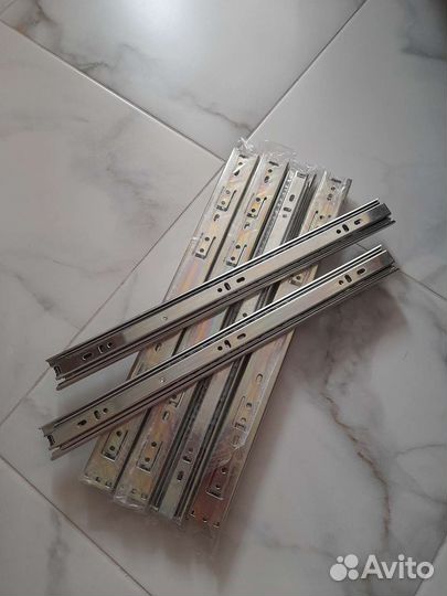 Направляющие для выдвижных ящиков